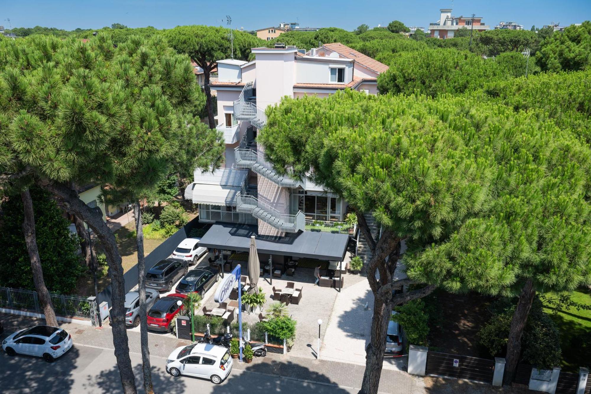 Hotel Chery Milano Marittima Exterior photo