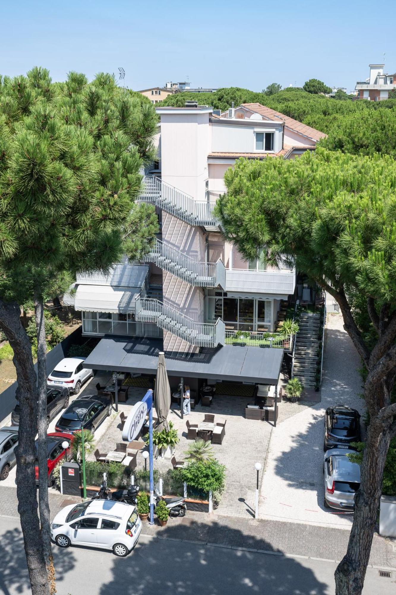 Hotel Chery Milano Marittima Exterior photo
